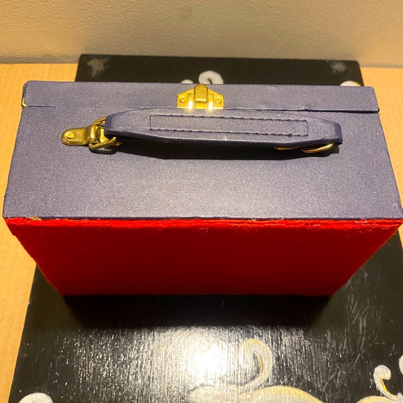 Vintage but new Classic White Domino Set with Blue Case - Picture 2 of 6